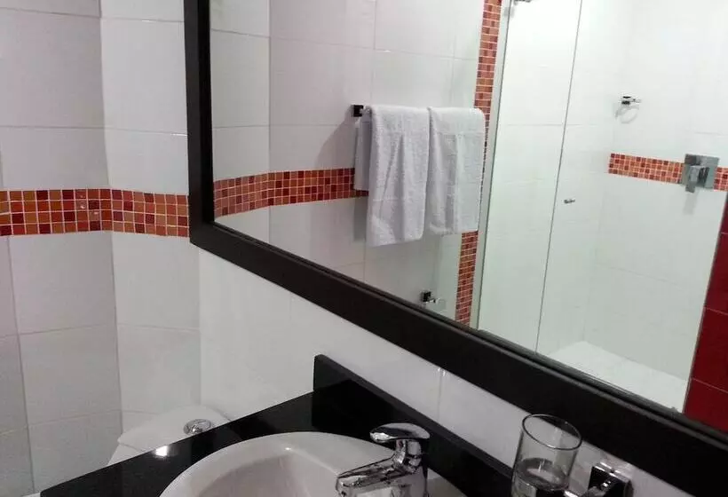 Fotos del hotel Six Avenue:  10