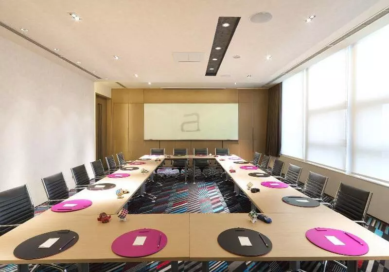 Fotos del hotel Aloft Dalian:  16