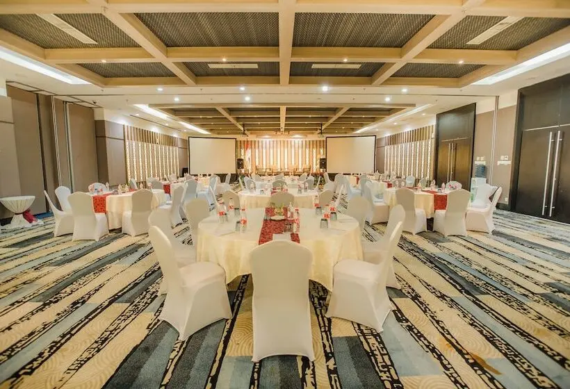 Fotos del hotel Swiss-belresort Watu Jimbar:  7