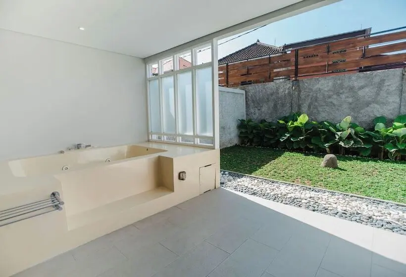 Fotos del hotel Swiss-belresort Watu Jimbar:  25