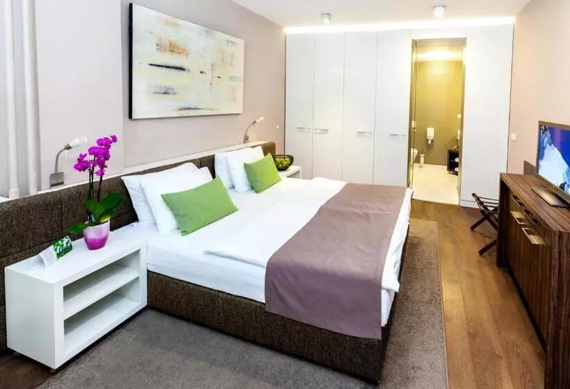 Fotos del hotel Adresa Suites:  16