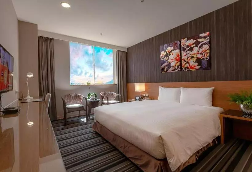 Fotos del hotel Garden Education Culture:  11