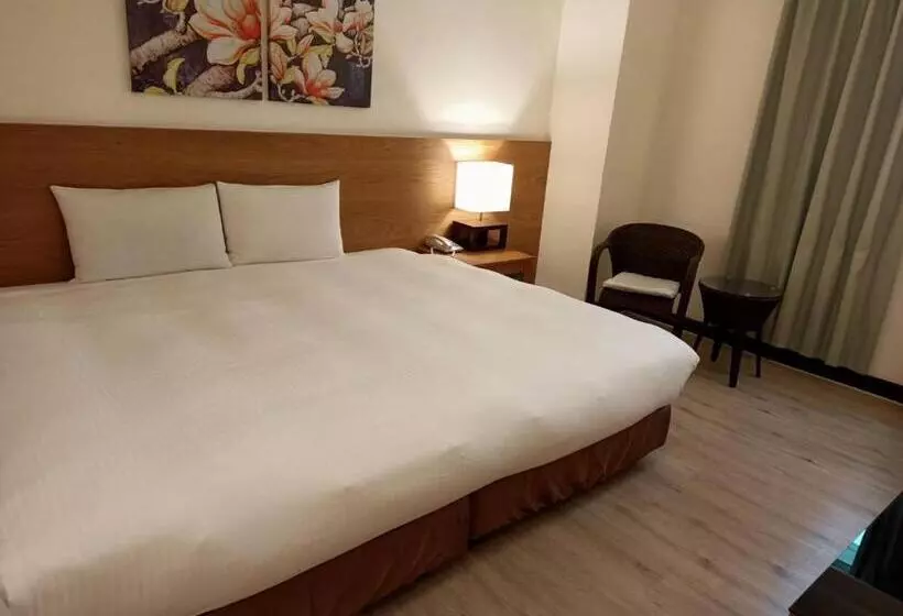 Fotos del hotel Garden Education Culture:  16