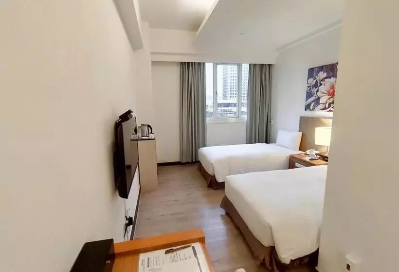 Fotos del hotel Garden Education Culture:  21