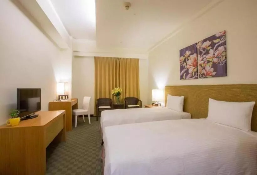 Fotos del hotel Garden Education Culture:  9