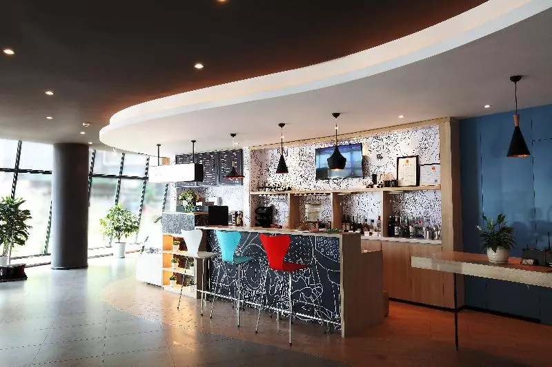 Fotos del hotel Ibis Ya An Langqiao:  20