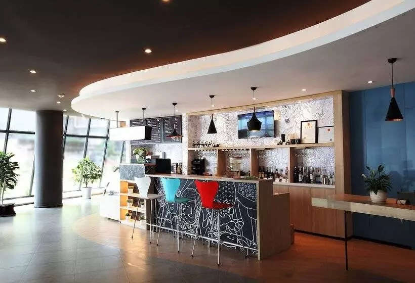 Fotos del hotel Ibis Ya An Langqiao:  22