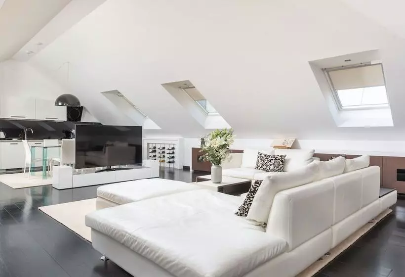 Fotos del hotel Marmont Heritage Hotel - Adults Only:  2