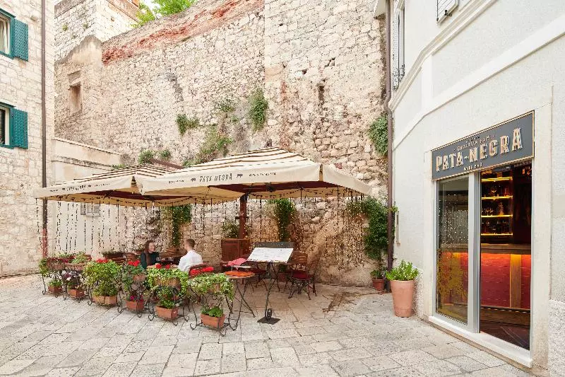 Fotos del hotel Marmont Heritage Hotel - Adults Only:  12