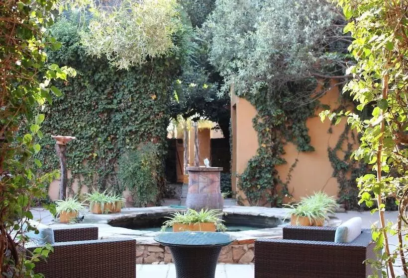 Fotos del hotel Lombardy Boutique  & Conference Venue:  15