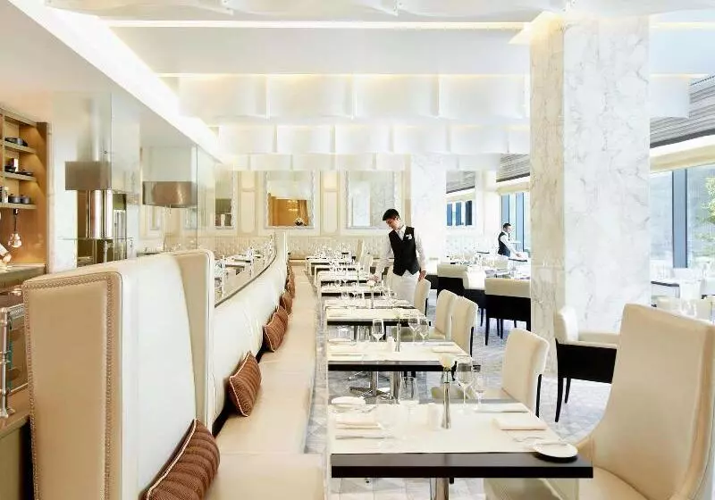 Fotos del hotel Fairmont Baku, Flame Towers:  5