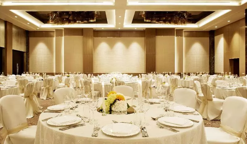 Fotos del hotel Fairmont Baku, Flame Towers:  25