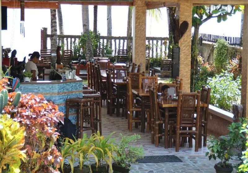 Fotos del hotel Wellbeach Dive Resort:  14