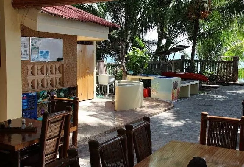 Fotos del hotel Wellbeach Dive Resort:  24