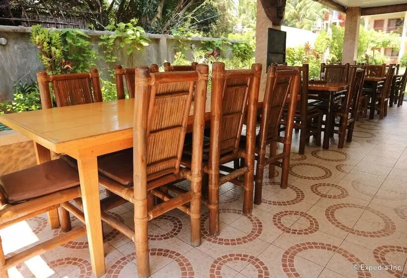 Fotos del hotel Wellbeach Dive Resort:  4