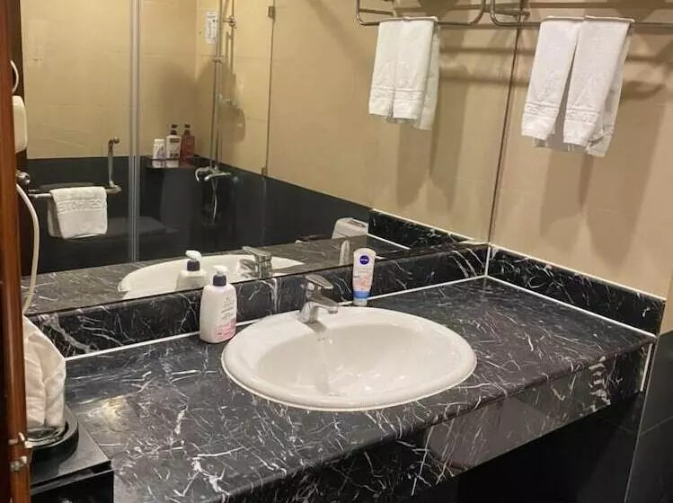 Fotos del hotel A25   23 Quan Thanh:  10