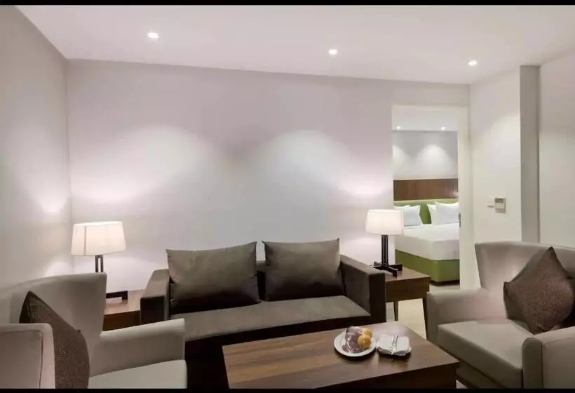 Fotos del hotel Country Inn & Suites By Radisson Chandigarh Zirakpur:  25