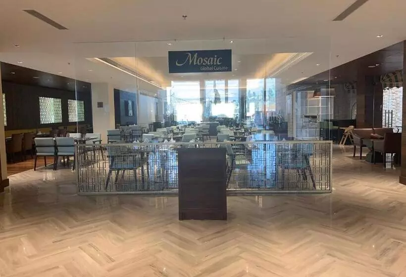 Fotos del hotel Country Inn & Suites By Radisson Chandigarh Zirakpur:  14