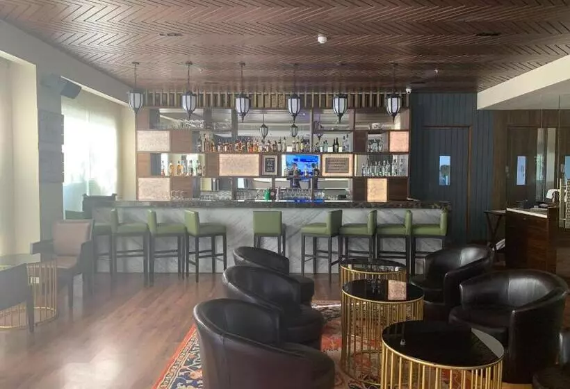 Fotos del hotel Country Inn & Suites By Radisson Chandigarh Zirakpur:  7