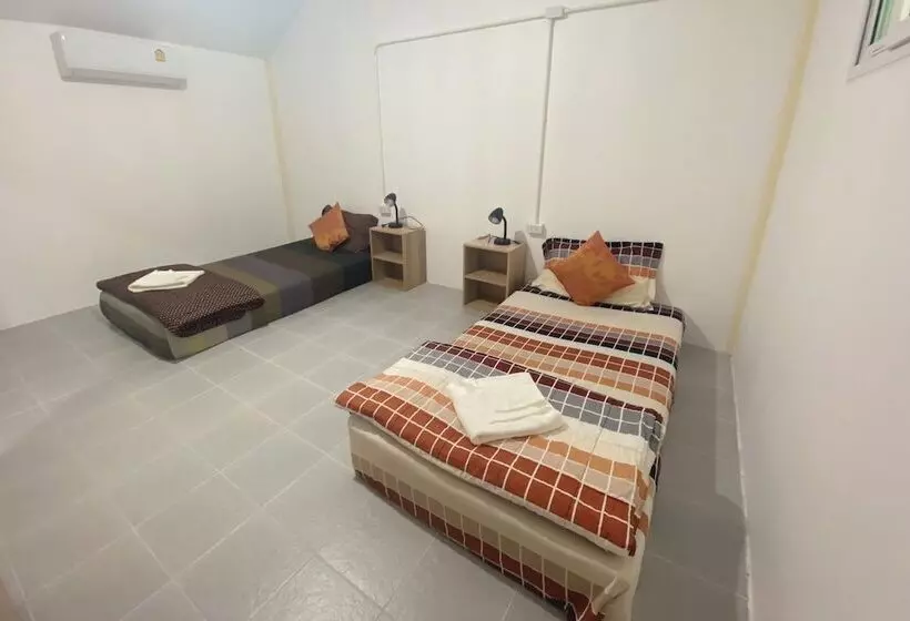 Fotos del hotel Orange Village:  11