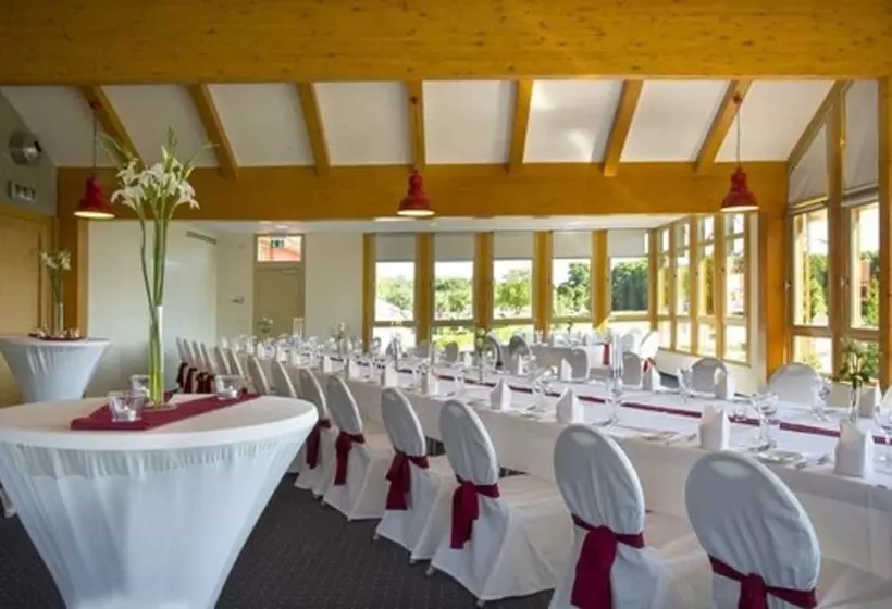 Fotos del hotel Simon S Plaza:  2