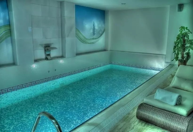 Fotos del hotel Lake Palace:  2