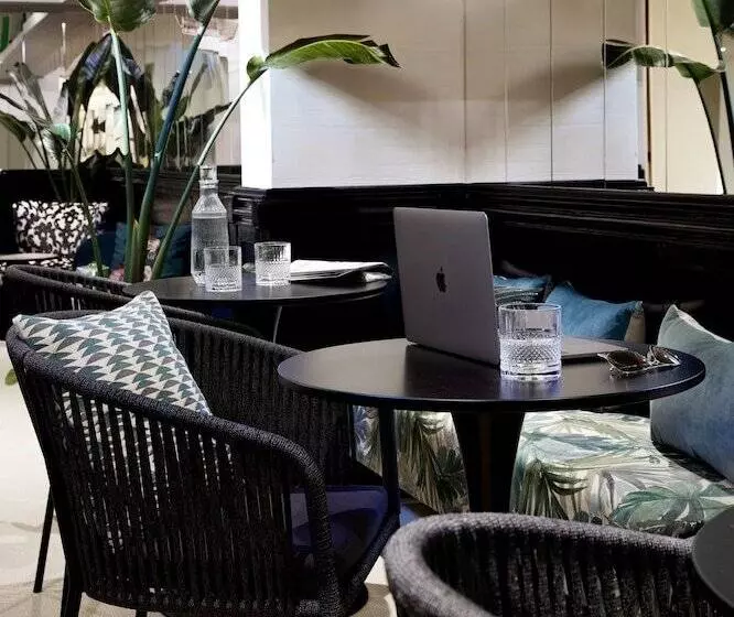 Fotos del hotel Infinity:  2