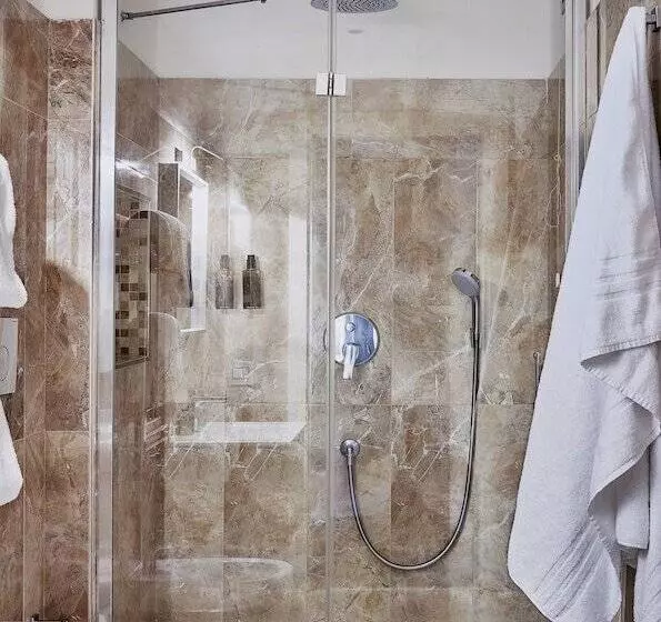 Fotos del hotel Infinity:  8