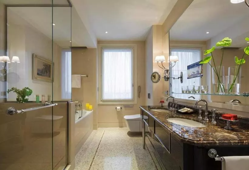 Fotos del hotel Palazzo Parigi Hotel & Grand Spa - Lhw:  6