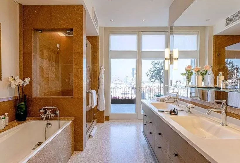 Fotos del hotel Palazzo Parigi Hotel & Grand Spa - Lhw:  16