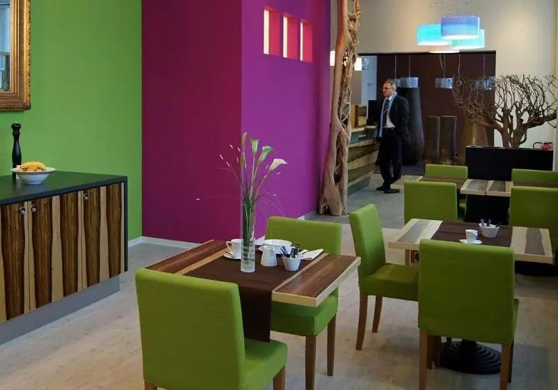 Fotos del hotel Amh Airport-messe-hotel Stuttgart:  16