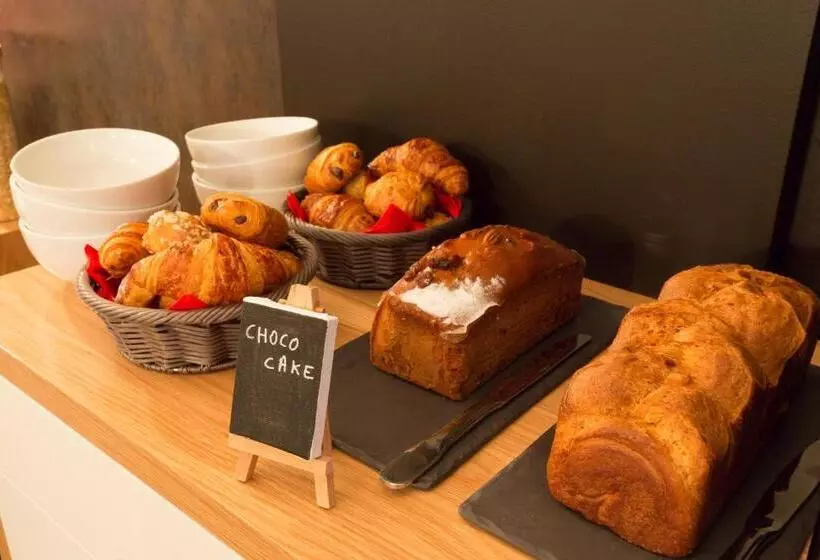 Fotos del hotel Hôtel Crayon Rouge By Elegancia:  23