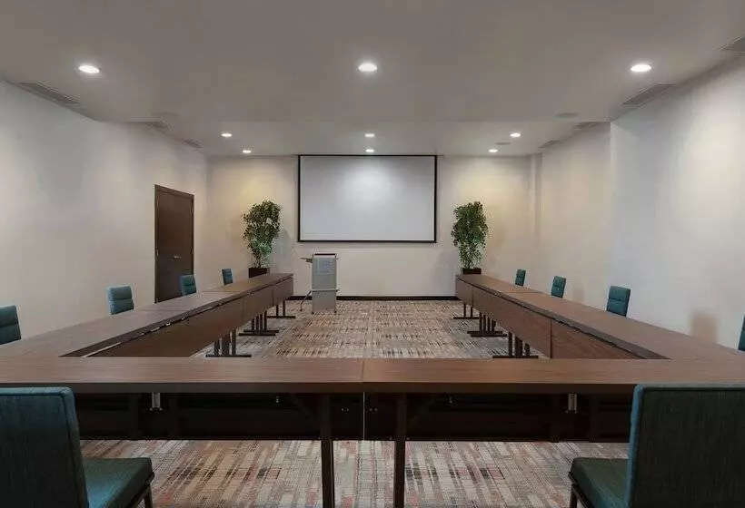 Fotos del hotel Four Points By Sheraton:  12