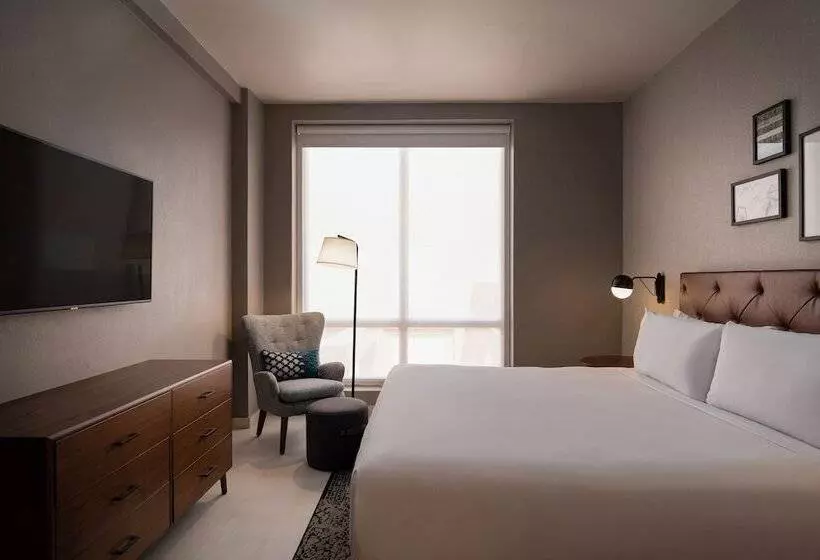 Fotos del hotel Four Points By Sheraton:  2