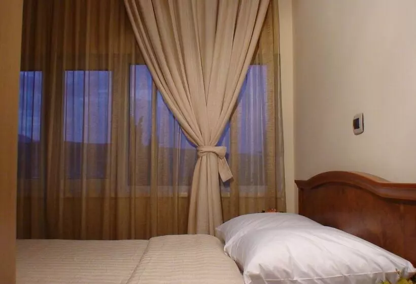 Fotos del hotel Bambis:  21