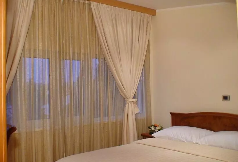 Fotos del hotel Bambis:  20