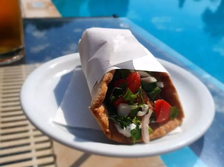 Fotos del hotel Maroula Blue Studios & Suites:  20