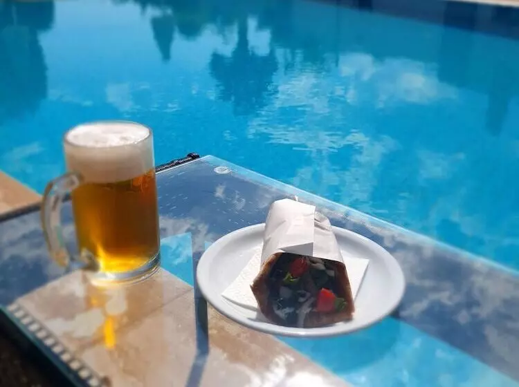 Fotos del hotel Maroula Blue Studios & Suites:  4