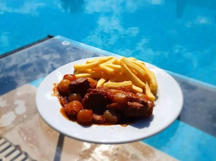 Fotos del hotel Maroula Blue Studios & Suites:  11