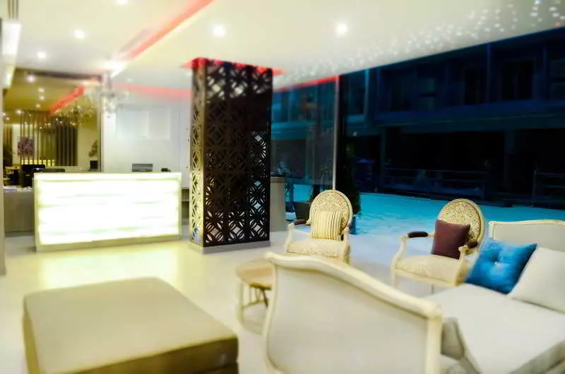 Fotos del hotel Mirage Express Patong Phuket:  19