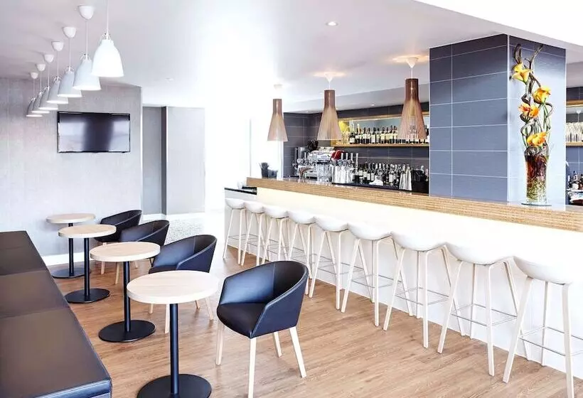 Fotos del hotel Novotel London Wembley:  3