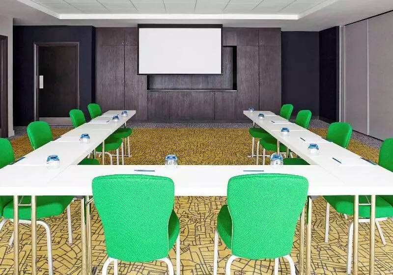 Fotos del hotel Novotel London Wembley:  10