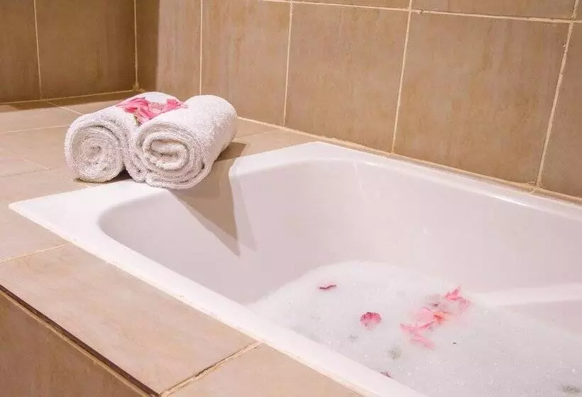 Fotos del hotel Cityblue Courtyard  & Suites:  3