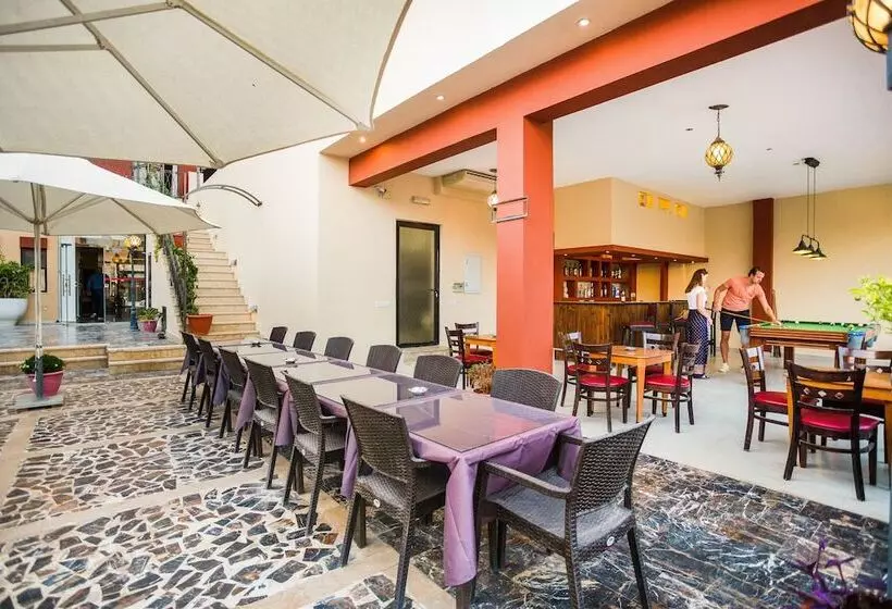 Fotos del hotel Grand Hotel Madaba:  2