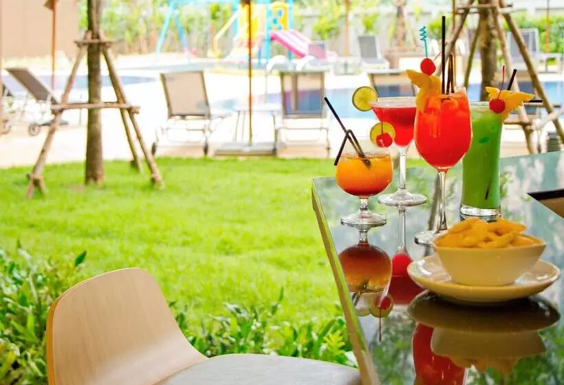 Fotos del hotel Ibis Styles Krabi Ao Nang:  8