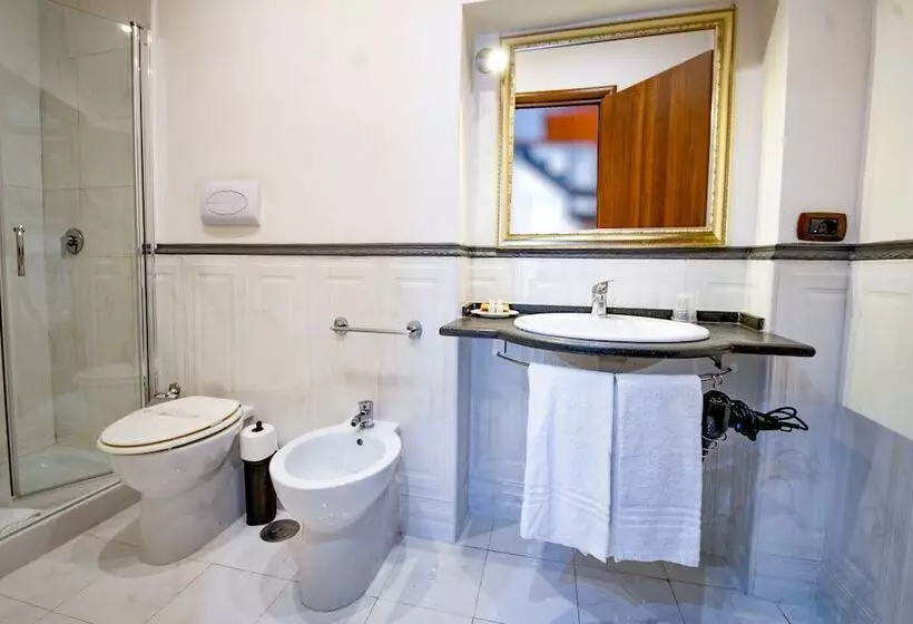 Fotos del hotel Lanfipe Palace:  17