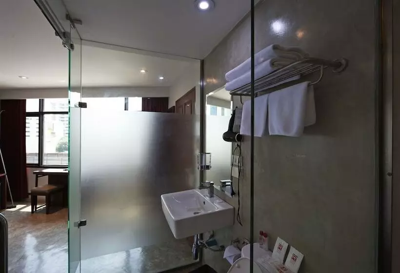 Fotos del hotel Ruamchitt Plaza:  14