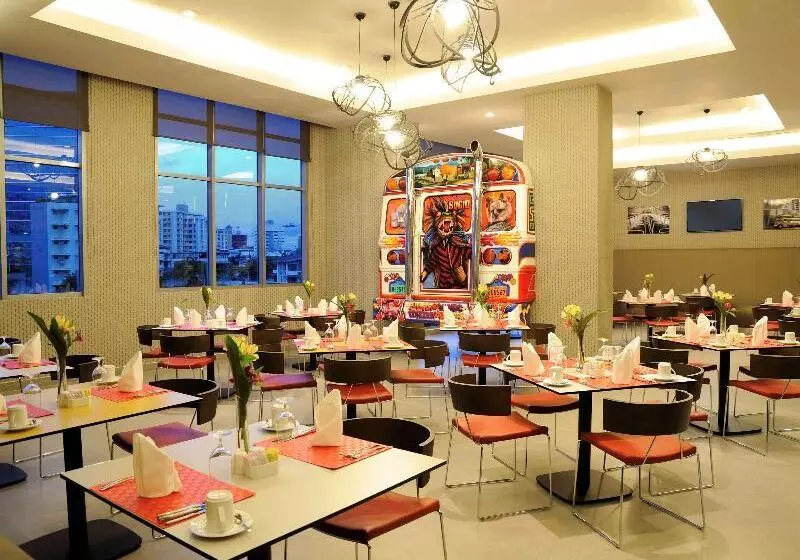 Fotos del hotel Novotel Panama City:  6