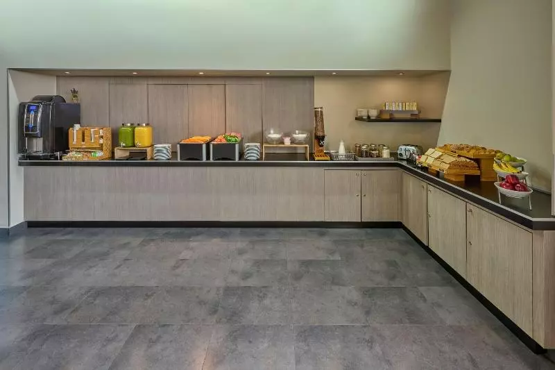 Fotos del hotel City Express Plus Patio Universidad:  22