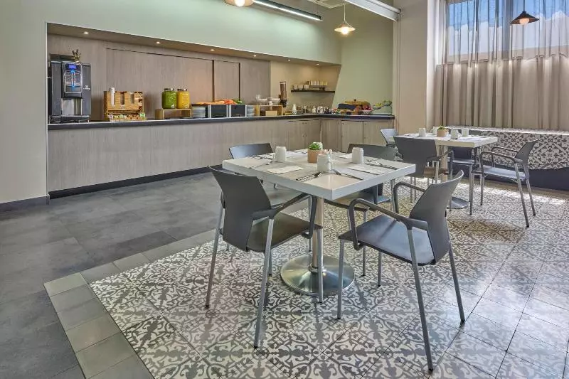 Fotos del hotel City Express Plus Patio Universidad:  10